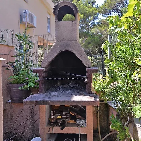 Veruda 216 Apartman *