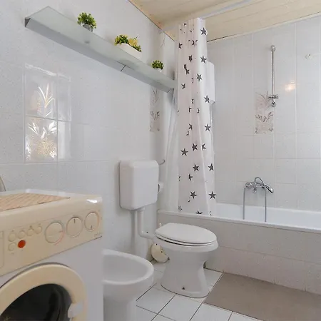 Veruda 216 Apartman Póla