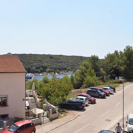 Veruda 216 Apartman Póla