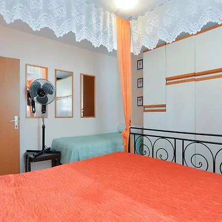 Veruda 216 Apartman Póla